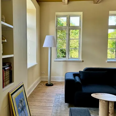 Gesamtes Historisches Kapitaenshaus Fehmarn