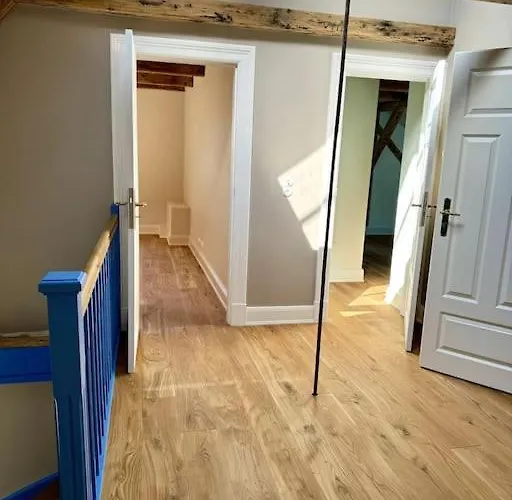 Gesamtes Historisches Kapitaenshaus *